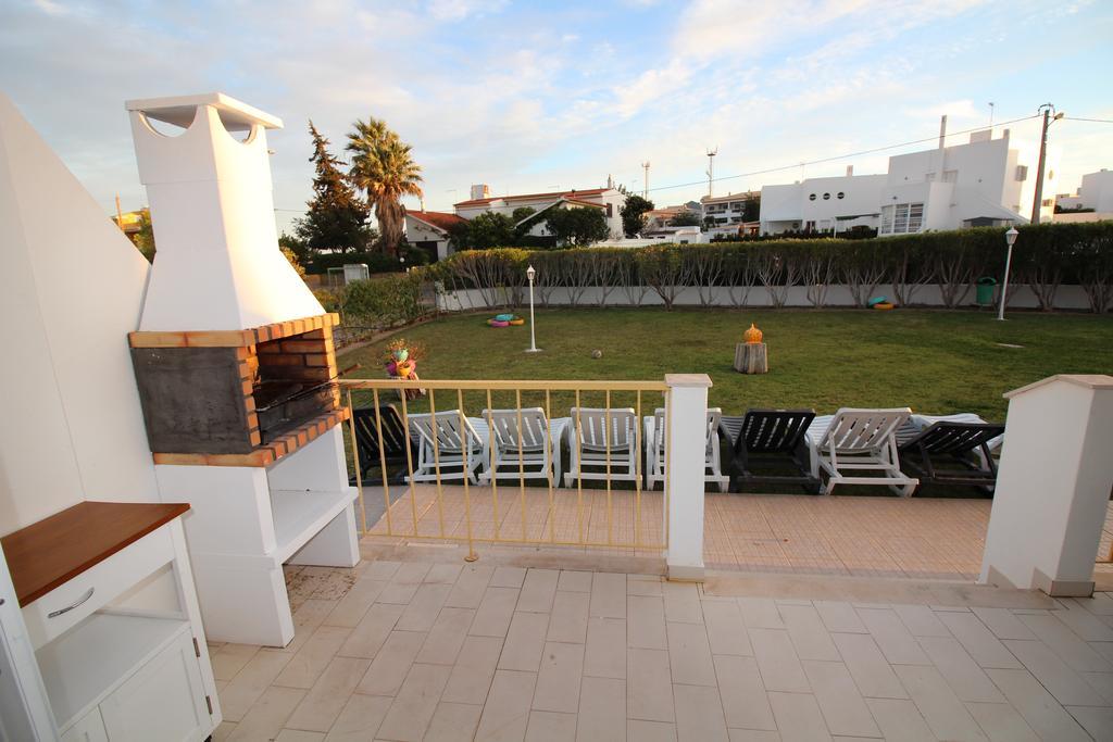 Casa de Férias Summertime - Private Jacuzzi And Bikes, 800m Albufeira